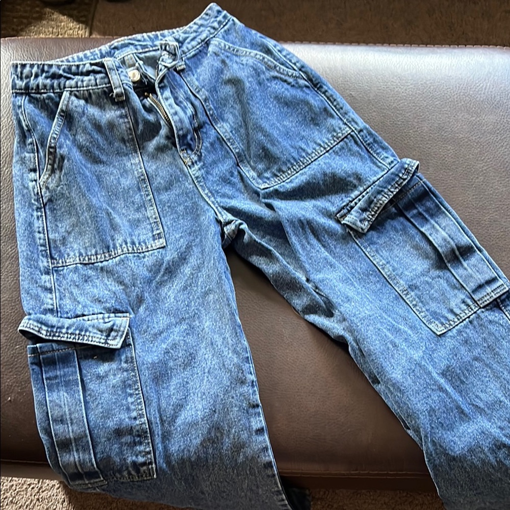Women’s Cargo Style Jeans, Size XS
